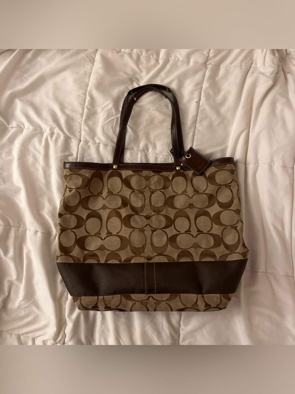 coach tote